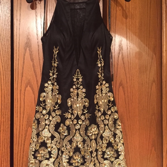 Dave and Johnny black homecoming dress - Picture 3 of 5